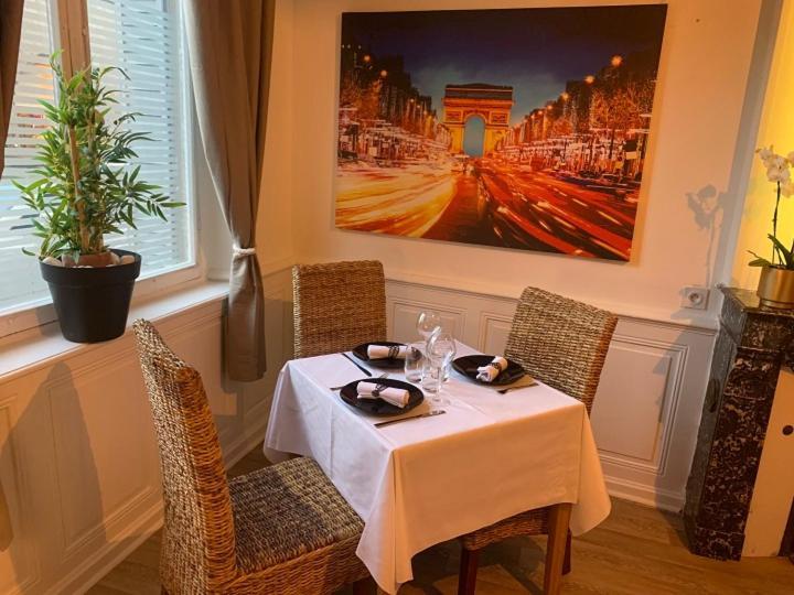 Le Napoleon Hotel Luxeuil-les-Bains Luaran gambar